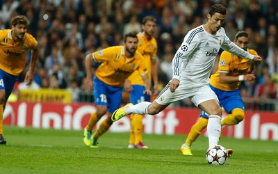 冠竞电竞精华-冰球联赛加拿大球队包揽斯坦利杯四强